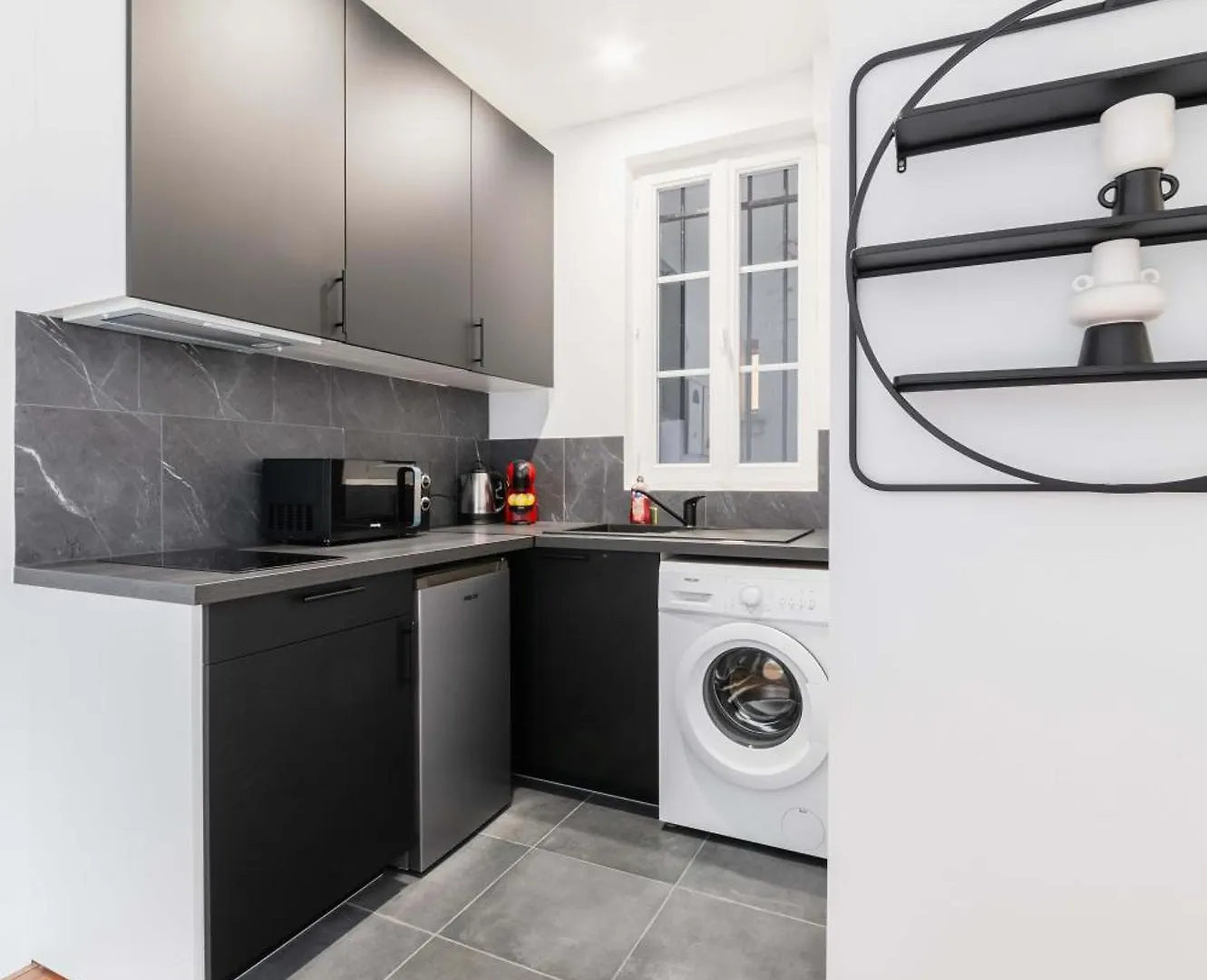 Apartment Studio Refait A Neuf Proche Metro - Paris 19 - 2P - Flat-Guest France